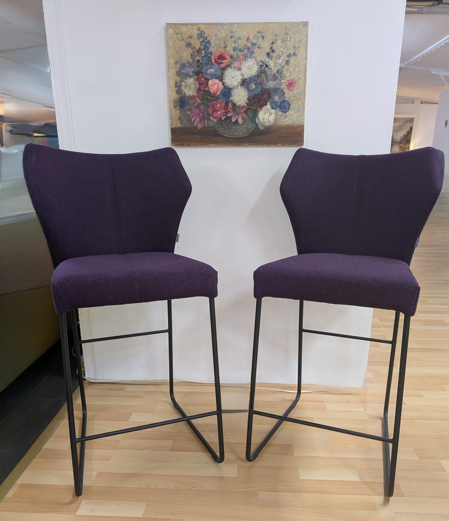 'Fly' Purple Bar Stool