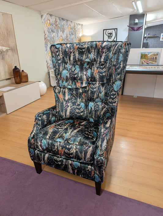 Throne Accent Chair